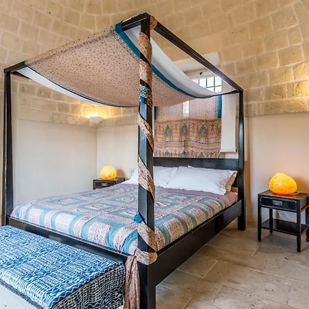 Vila Nuovissima Di Lusso Con Piscina Immensa E Giardino Cisternino